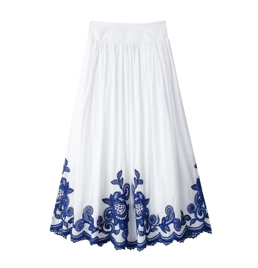 Conjunto Maria Aura - Bordado - Branco e Azul