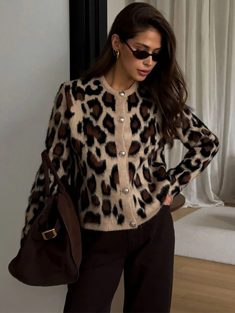 Casaco Maria Castro - Leopardo - Lã