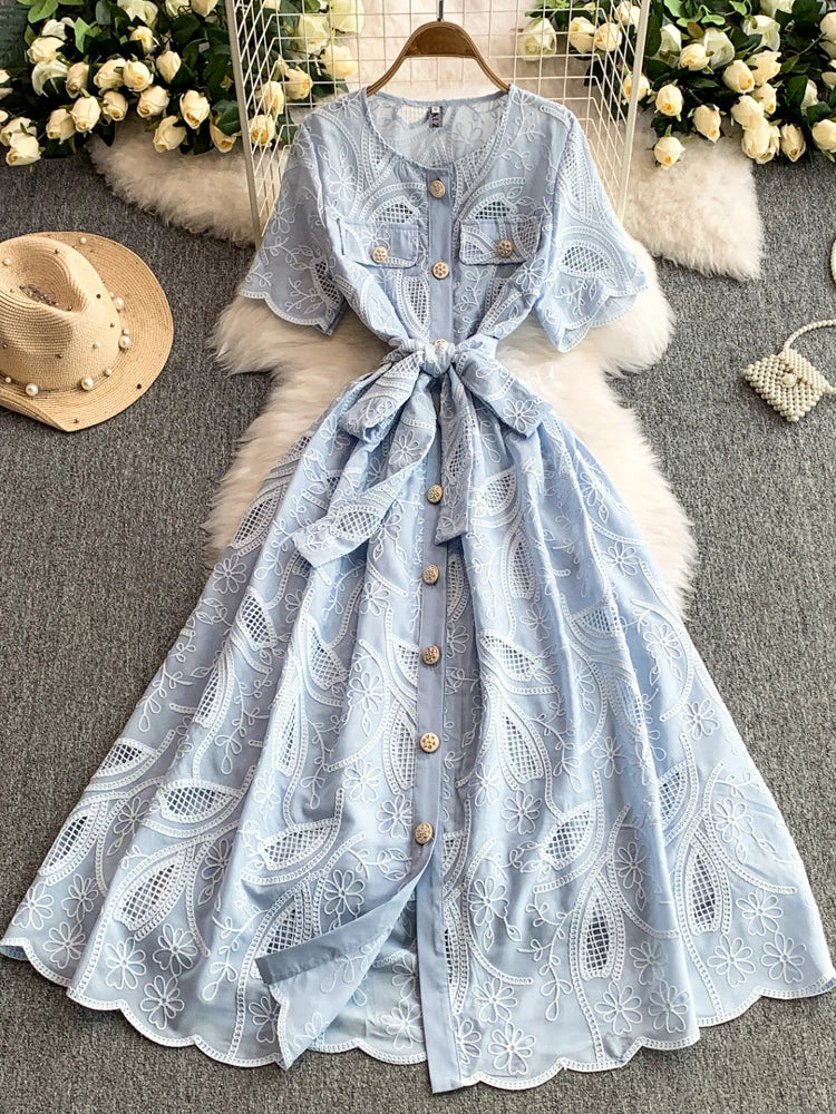 Vestido Maria Rodrigues - Azul Claro - Bordado