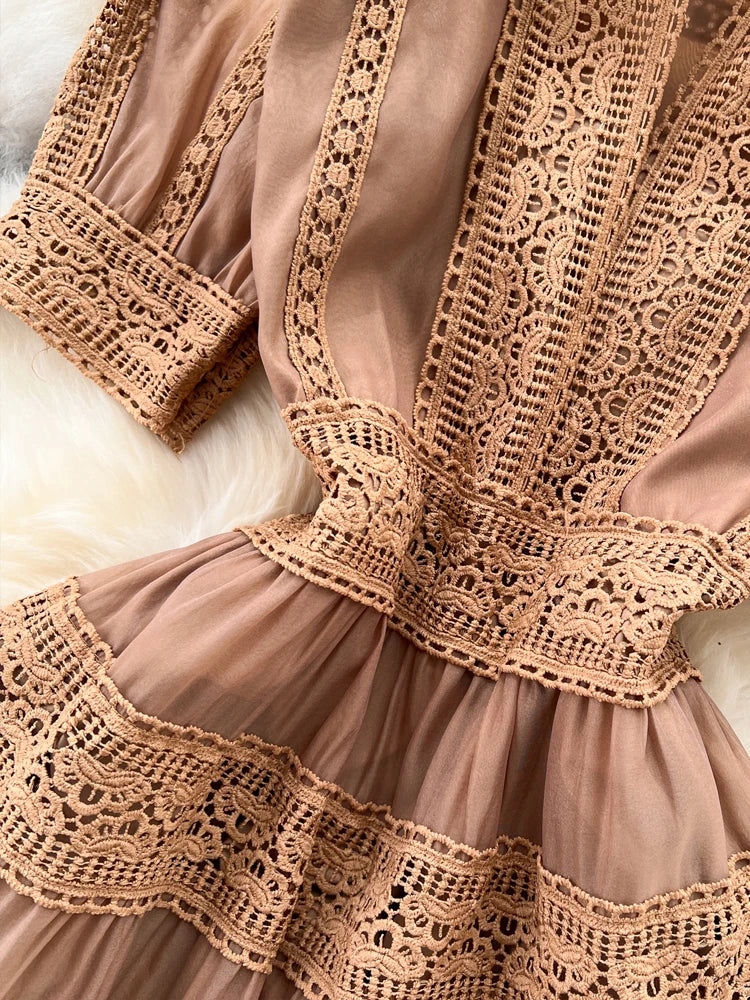 Vestido Maria Benedita - Guipir - Bege Escuro