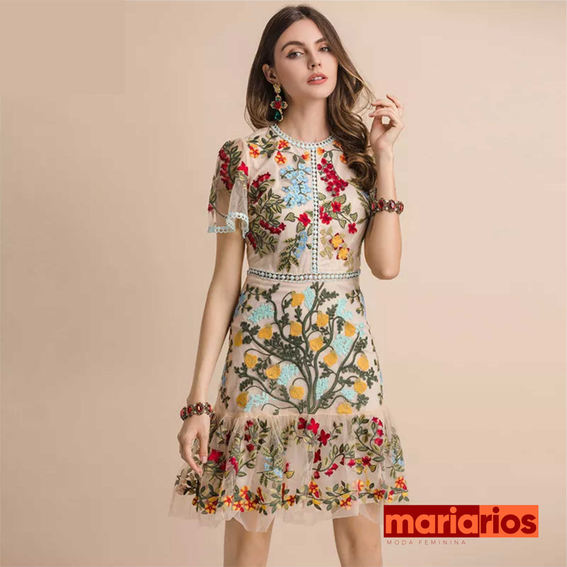 Vestido Maria do Carmo - Bordado - Bege